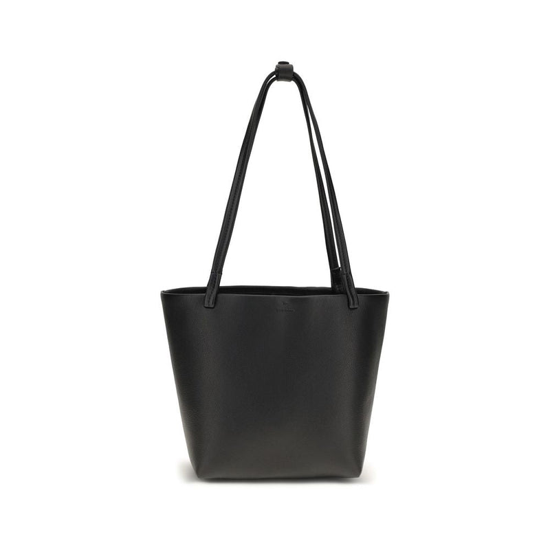 Black calf leather shoulder bag used by THE NOTICE to examine whether a bag still earns repeated use.