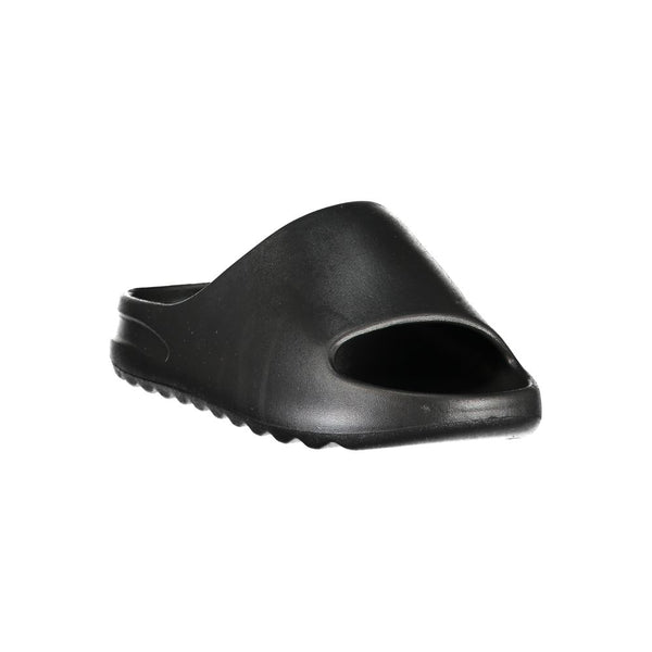 Norway 1963 Black Polyurethane Women's Slipper