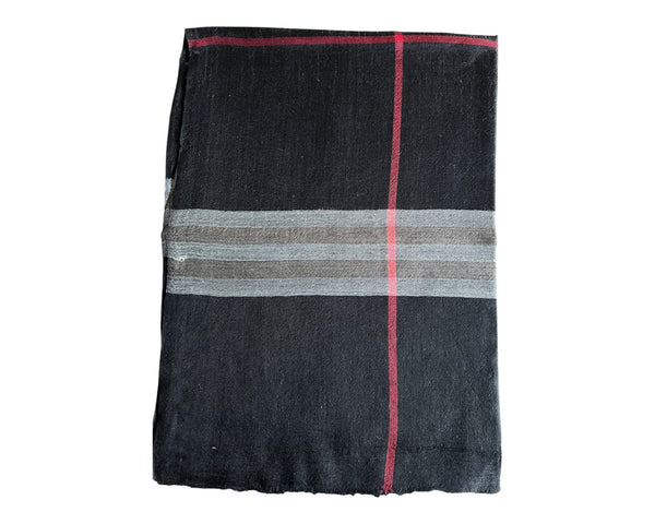 THE GRAY CRAB Classic Regal Black Plaid Scarf