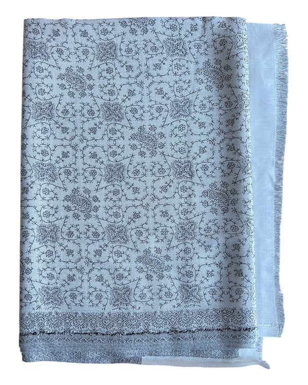 THE GRAY CRAB Regal Frost Scarf